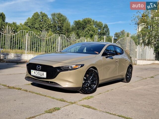 Сірий Мазда 3, об'ємом двигуна 2.5 л та пробігом 15 тис. км за 18999 $, фото 1 на Automoto.ua
