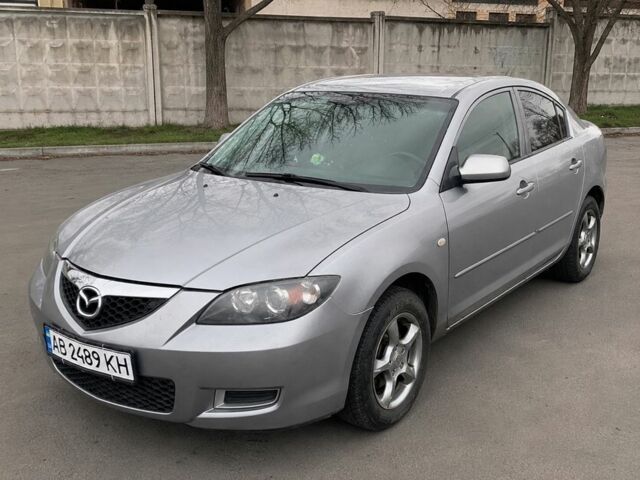 Серый Мазда 3, объемом двигателя 1.6 л и пробегом 330 тыс. км за 3150 $, фото 1 на Automoto.ua
