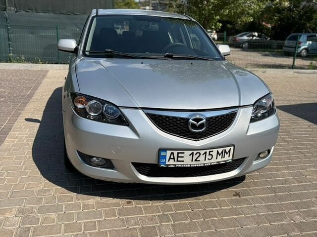 Сірий Мазда 3, об'ємом двигуна 1.6 л та пробігом 241 тис. км за 3900 $, фото 1 на Automoto.ua