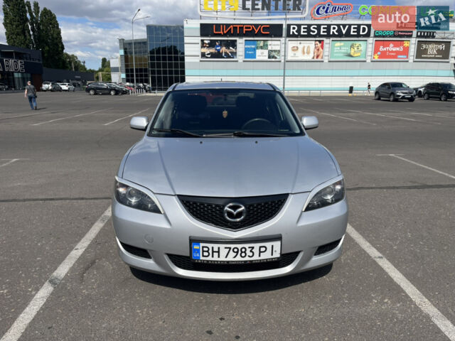 Сірий Мазда 3, об'ємом двигуна 1.6 л та пробігом 144 тис. км за 4400 $, фото 1 на Automoto.ua