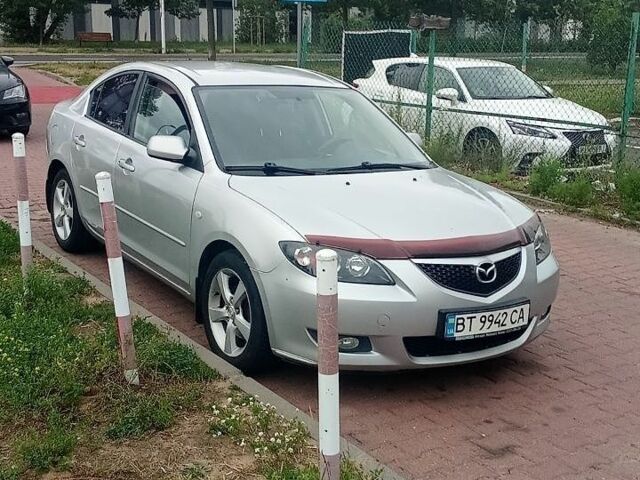 Сірий Мазда 3, об'ємом двигуна 1.6 л та пробігом 260 тис. км за 4000 $, фото 1 на Automoto.ua