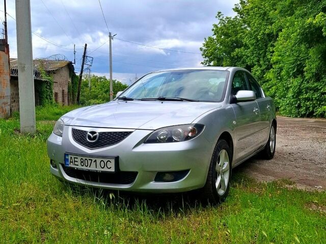 Сірий Мазда 3, об'ємом двигуна 1.6 л та пробігом 204 тис. км за 4250 $, фото 1 на Automoto.ua