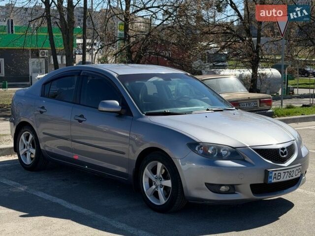 Серый Мазда 3, объемом двигателя 1.6 л и пробегом 193 тыс. км за 3700 $, фото 1 на Automoto.ua