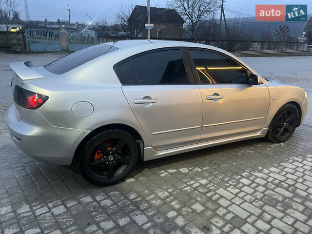 Сірий Мазда 3, об'ємом двигуна 1.6 л та пробігом 277 тис. км за 3700 $, фото 1 на Automoto.ua