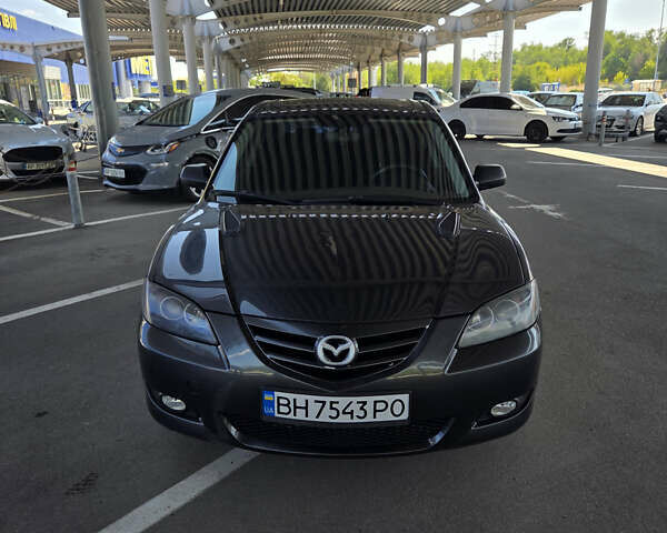 Серый Мазда 3, объемом двигателя 1.6 л и пробегом 177 тыс. км за 5200 $, фото 1 на Automoto.ua