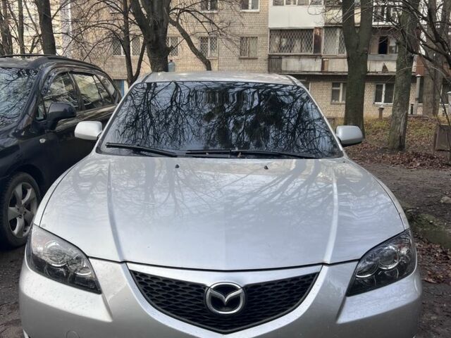 Серый Мазда 3, объемом двигателя 2 л и пробегом 268 тыс. км за 3650 $, фото 1 на Automoto.ua