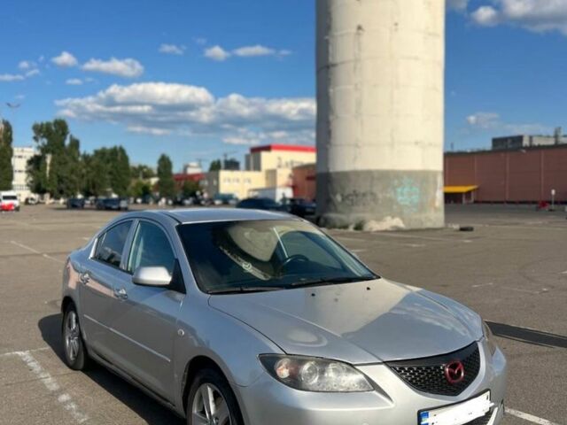 Сірий Мазда 3, об'ємом двигуна 1.6 л та пробігом 317 тис. км за 4000 $, фото 1 на Automoto.ua
