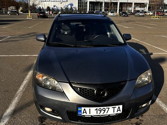 Серый Мазда 3, объемом двигателя 1.6 л и пробегом 370 тыс. км за 3400 $, фото 1 на Automoto.ua