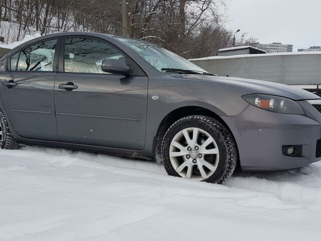 Сірий Мазда 3, об'ємом двигуна 1.6 л та пробігом 279 тис. км за 5800 $, фото 1 на Automoto.ua