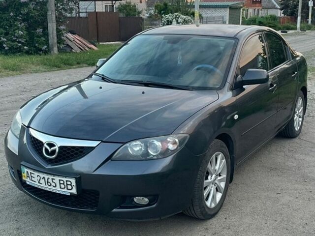 Сірий Мазда 3, об'ємом двигуна 1.6 л та пробігом 270 тис. км за 4400 $, фото 1 на Automoto.ua