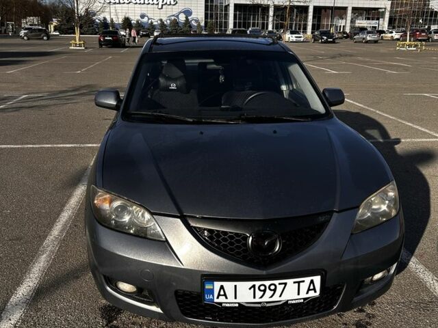 Серый Мазда 3, объемом двигателя 1.6 л и пробегом 370 тыс. км за 3400 $, фото 1 на Automoto.ua
