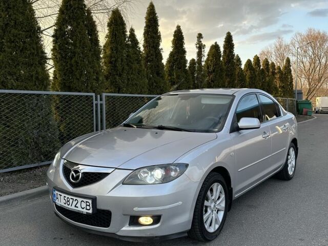 Сірий Мазда 3, об'ємом двигуна 1.6 л та пробігом 263 тис. км за 4500 $, фото 1 на Automoto.ua