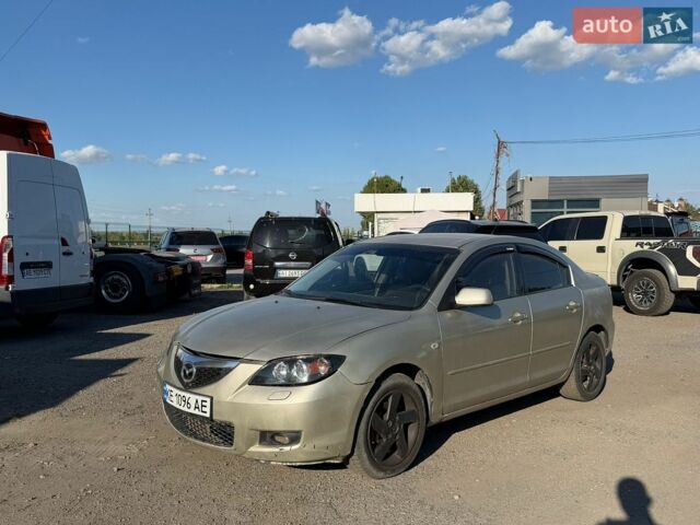 Серый Мазда 3, объемом двигателя 1.6 л и пробегом 297 тыс. км за 2777 $, фото 1 на Automoto.ua