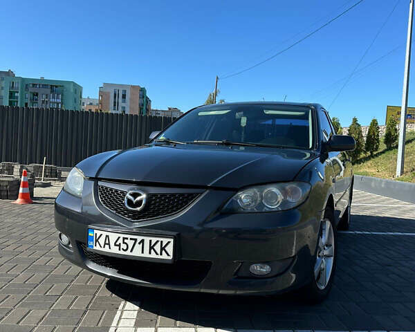 Серый Мазда 3, объемом двигателя 1.6 л и пробегом 270 тыс. км за 5200 $, фото 1 на Automoto.ua