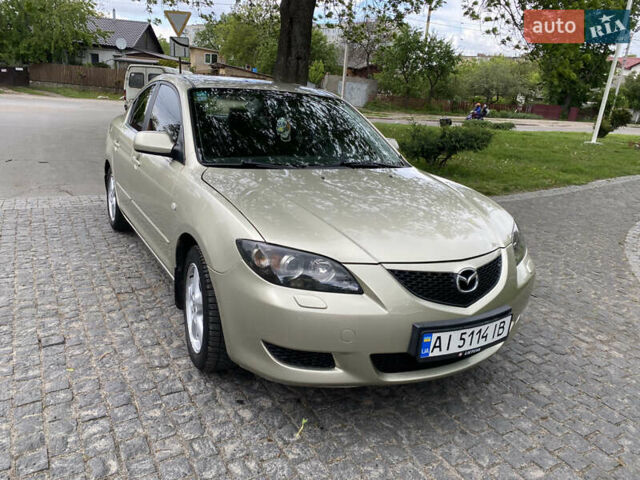 Серый Мазда 3, объемом двигателя 1.6 л и пробегом 260 тыс. км за 5100 $, фото 1 на Automoto.ua