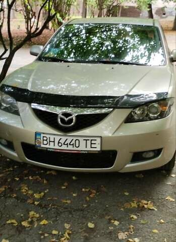 Сірий Мазда 3, об'ємом двигуна 1.6 л та пробігом 273 тис. км за 4500 $, фото 1 на Automoto.ua