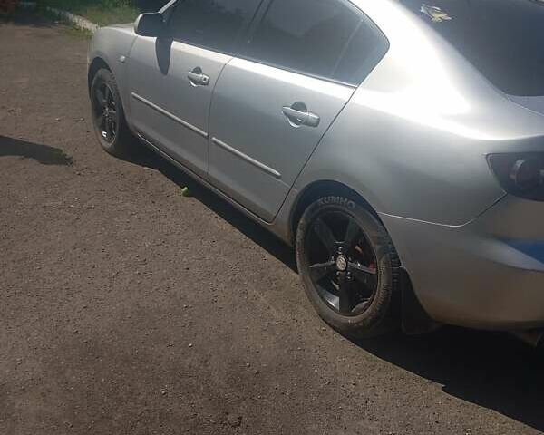 Сірий Мазда 3, об'ємом двигуна 1.6 л та пробігом 161 тис. км за 4500 $, фото 1 на Automoto.ua