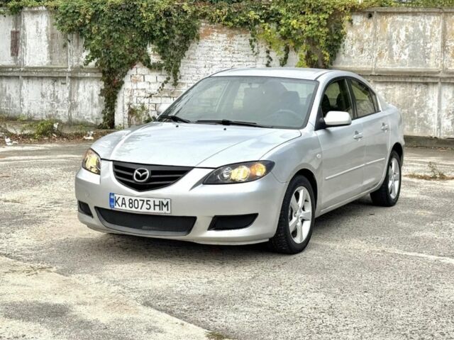 Сірий Мазда 3, об'ємом двигуна 2 л та пробігом 216 тис. км за 4400 $, фото 1 на Automoto.ua