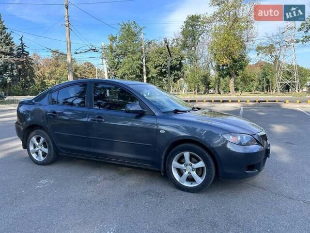 Сірий Мазда 3, об'ємом двигуна 1.6 л та пробігом 200 тис. км за 4750 $, фото 1 на Automoto.ua