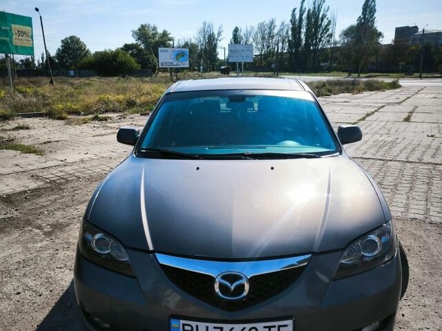 Серый Мазда 3, объемом двигателя 1.6 л и пробегом 196 тыс. км за 5500 $, фото 1 на Automoto.ua