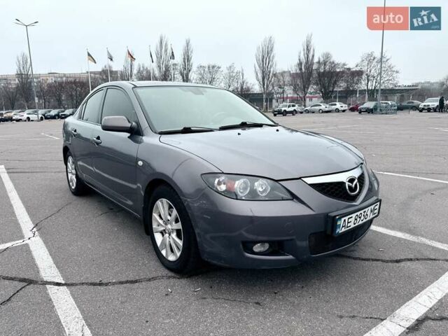 Сірий Мазда 3, об'ємом двигуна 1.6 л та пробігом 278 тис. км за 4890 $, фото 1 на Automoto.ua
