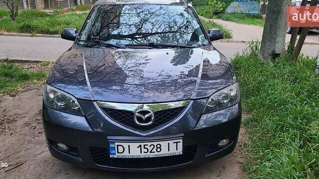 Серый Мазда 3, объемом двигателя 1.6 л и пробегом 170 тыс. км за 6100 $, фото 1 на Automoto.ua