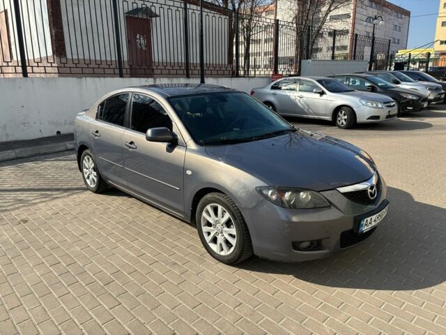 Серый Мазда 3, объемом двигателя 1.6 л и пробегом 180 тыс. км за 4200 $, фото 1 на Automoto.ua