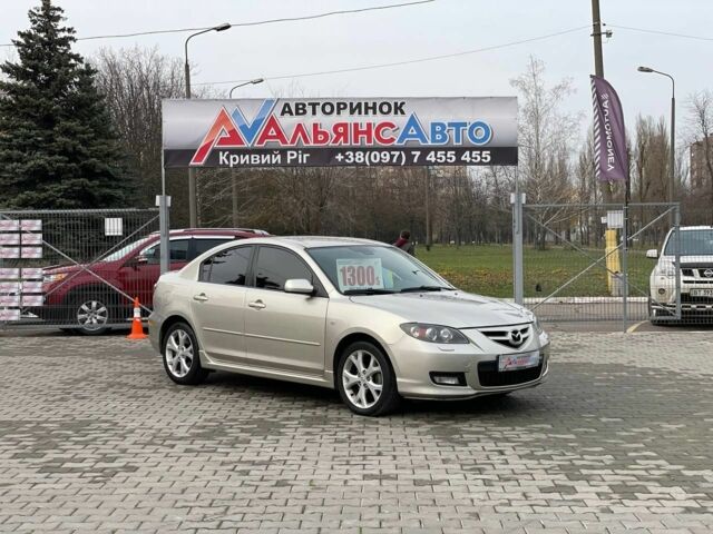 Серый Мазда 3, объемом двигателя 2 л и пробегом 184 тыс. км за 5400 $, фото 1 на Automoto.ua