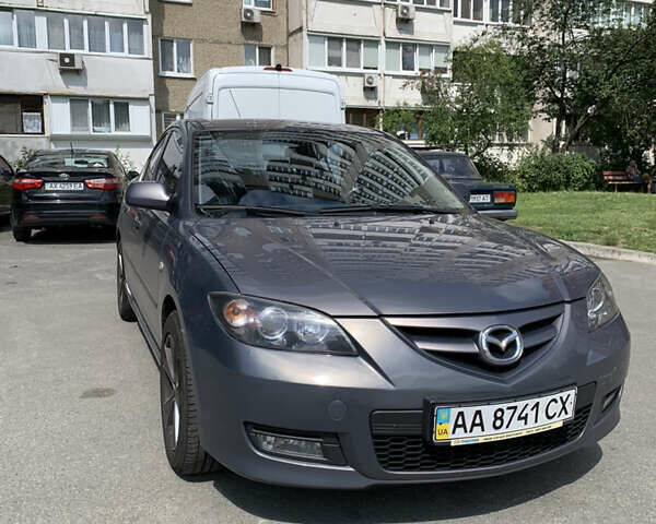 Сірий Мазда 3, об'ємом двигуна 1.6 л та пробігом 178 тис. км за 6500 $, фото 1 на Automoto.ua