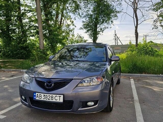 Сірий Мазда 3, об'ємом двигуна 1.6 л та пробігом 250 тис. км за 3650 $, фото 1 на Automoto.ua