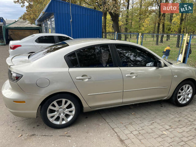 Серый Мазда 3, объемом двигателя 1.6 л и пробегом 170 тыс. км за 5200 $, фото 1 на Automoto.ua