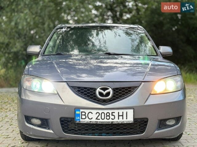 Серый Мазда 3, объемом двигателя 1.6 л и пробегом 260 тыс. км за 3750 $, фото 1 на Automoto.ua