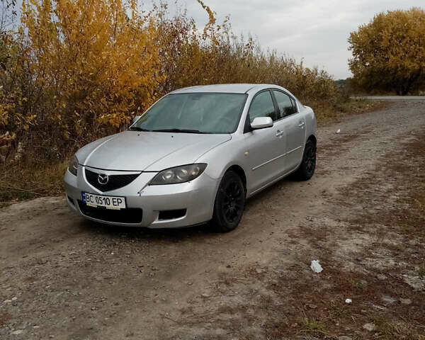 Сірий Мазда 3, об'ємом двигуна 1.6 л та пробігом 212 тис. км за 2800 $, фото 1 на Automoto.ua