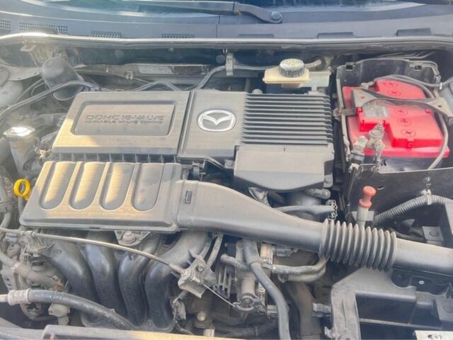 Сірий Мазда 3, об'ємом двигуна 1.6 л та пробігом 203 тис. км за 5300 $, фото 1 на Automoto.ua