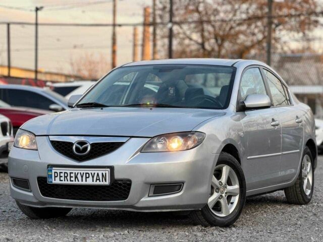 Серый Мазда 3, объемом двигателя 1.6 л и пробегом 232 тыс. км за 5000 $, фото 1 на Automoto.ua