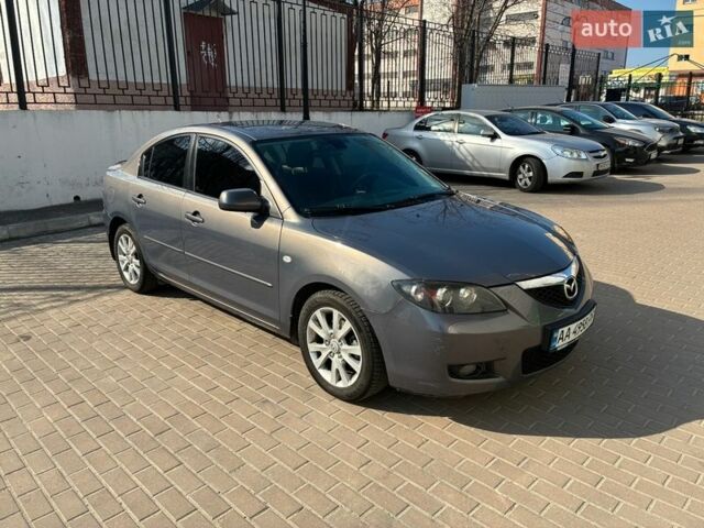 Серый Мазда 3, объемом двигателя 1.6 л и пробегом 180 тыс. км за 5700 $, фото 1 на Automoto.ua