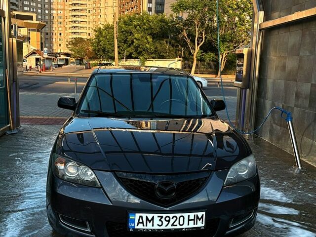 Сірий Мазда 3, об'ємом двигуна 1.6 л та пробігом 220 тис. км за 4800 $, фото 1 на Automoto.ua