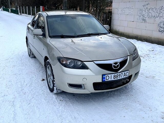 Серый Мазда 3, объемом двигателя 2 л и пробегом 21100 тыс. км за 3500 $, фото 1 на Automoto.ua