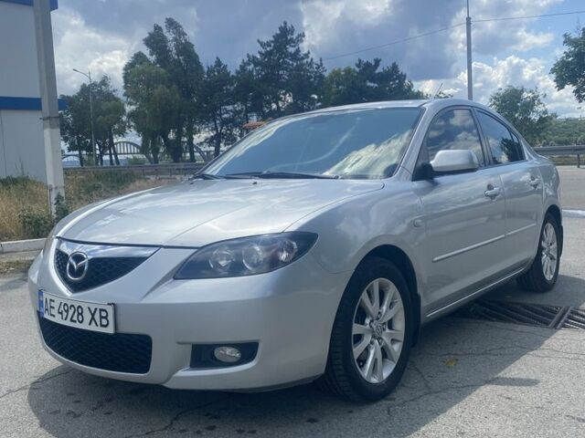 Сірий Мазда 3, об'ємом двигуна 1.6 л та пробігом 240 тис. км за 4950 $, фото 1 на Automoto.ua