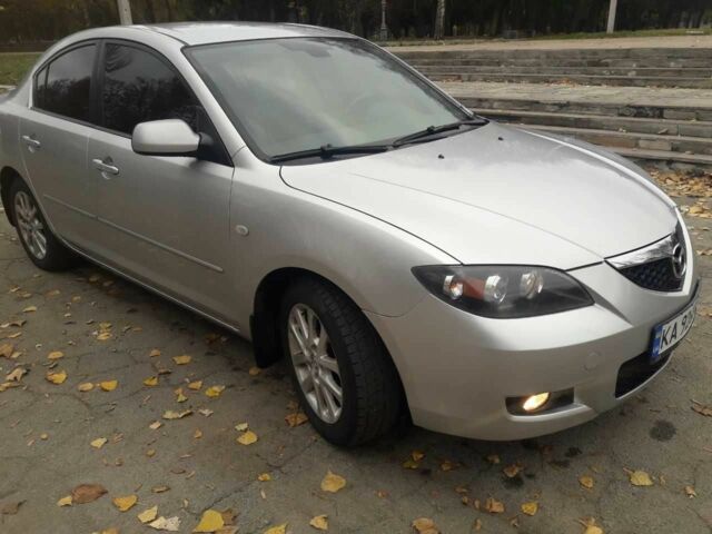 Серый Мазда 3, объемом двигателя 1.6 л и пробегом 204 тыс. км за 5450 $, фото 1 на Automoto.ua