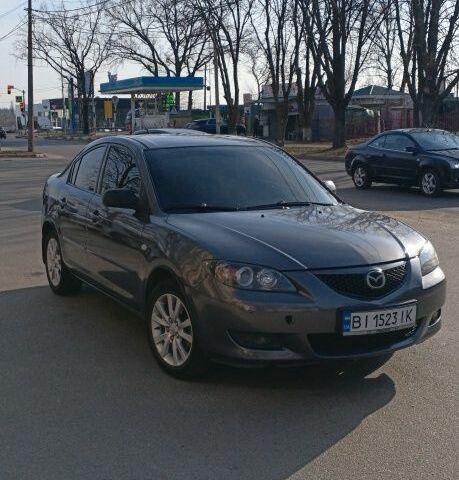 Серый Мазда 3, объемом двигателя 1.6 л и пробегом 208 тыс. км за 4800 $, фото 1 на Automoto.ua