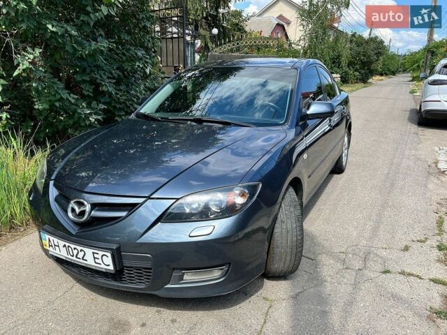 Серый Мазда 3, объемом двигателя 1.6 л и пробегом 140 тыс. км за 6200 $, фото 1 на Automoto.ua