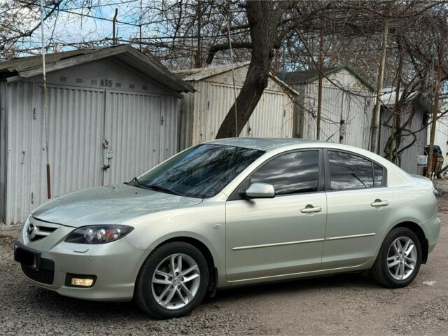 Сірий Мазда 3, об'ємом двигуна 1.6 л та пробігом 136 тис. км за 6950 $, фото 1 на Automoto.ua