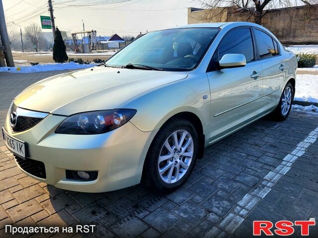 Серый Мазда 3, объемом двигателя 1.6 л и пробегом 220 тыс. км за 6500 $, фото 1 на Automoto.ua