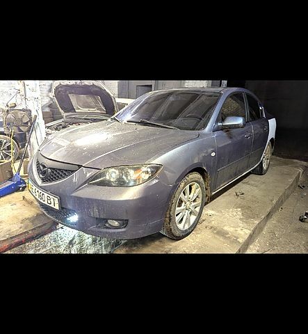 Серый Мазда 3, объемом двигателя 1.6 л и пробегом 0 тыс. км за 2000 $, фото 1 на Automoto.ua