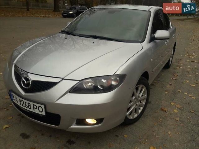 Серый Мазда 3, объемом двигателя 1.6 л и пробегом 204 тыс. км за 5450 $, фото 1 на Automoto.ua