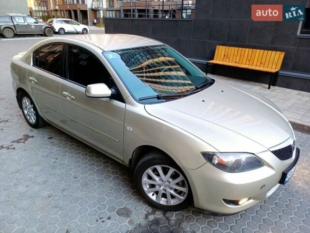 Серый Мазда 3, объемом двигателя 1.6 л и пробегом 124 тыс. км за 4800 $, фото 1 на Automoto.ua