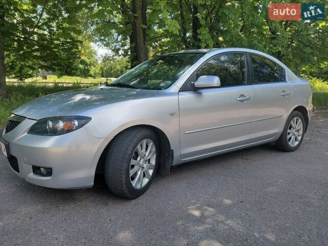 Сірий Мазда 3, об'ємом двигуна 1.6 л та пробігом 326 тис. км за 4450 $, фото 1 на Automoto.ua