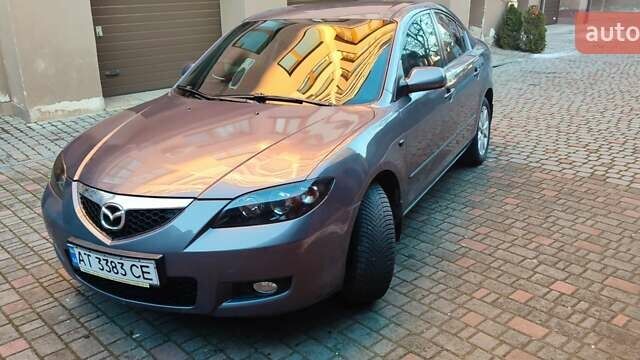 Серый Мазда 3, объемом двигателя 1.6 л и пробегом 116 тыс. км за 4250 $, фото 1 на Automoto.ua