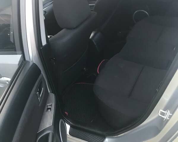 Серый Мазда 3, объемом двигателя 1.6 л и пробегом 170 тыс. км за 3800 $, фото 1 на Automoto.ua